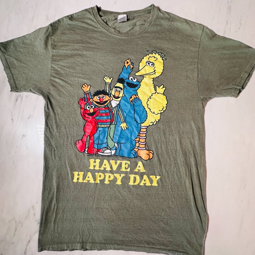 (2) Sesame Street Men's Graphic T-Shirts - Size Medium  Crew Neck - Picture 2 of 15